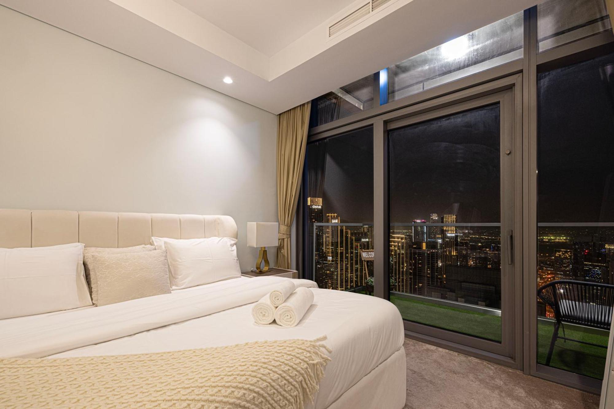 Appartement Paramount Midtown, Infinity Pool, Burj Skyline Views Dubai